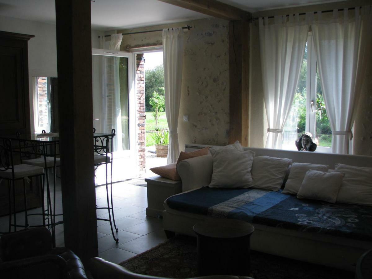 Appartement Tante Pim à Neuilly-sur-Eure Extérieur photo