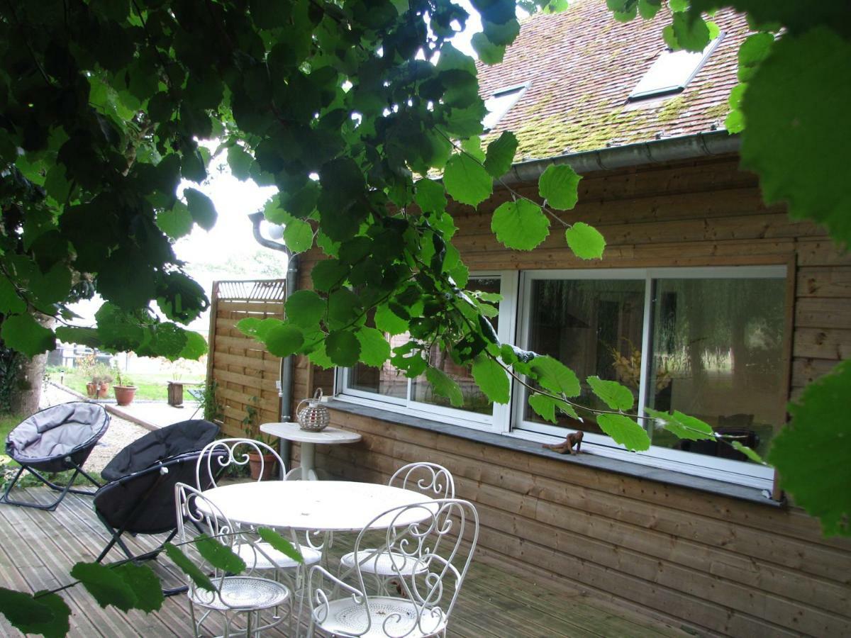 Appartement Tante Pim à Neuilly-sur-Eure Extérieur photo