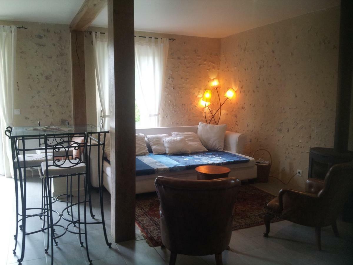 Appartement Tante Pim à Neuilly-sur-Eure Extérieur photo